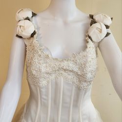 Wedding Dresses. Size..12..