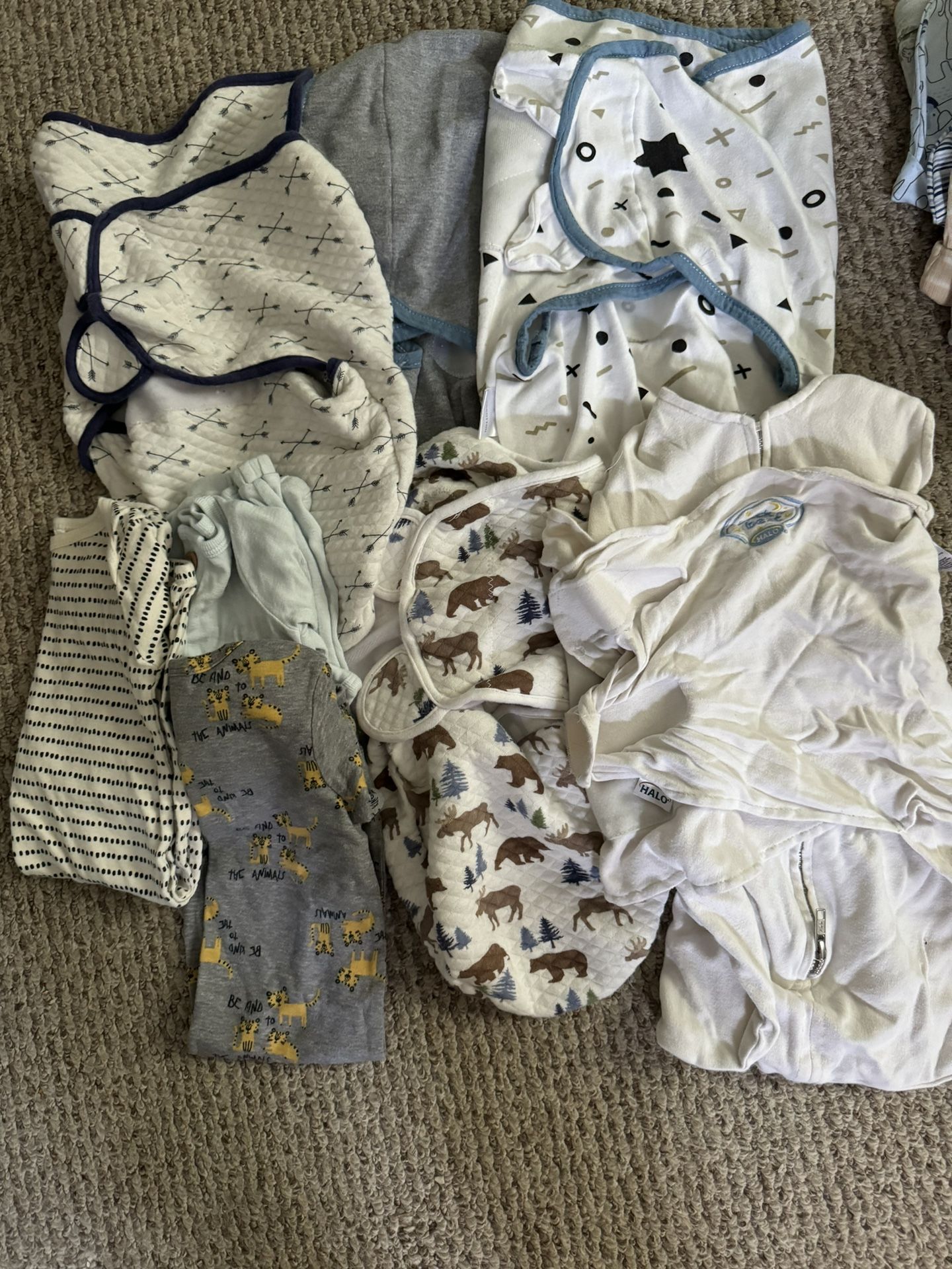 0-3 Baby Swaddles with Small Boppy
