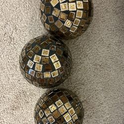 Set Of 3 Decorative Orbs