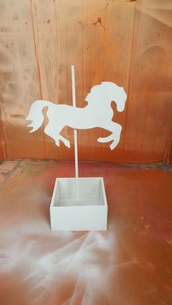 Horse centerpiece