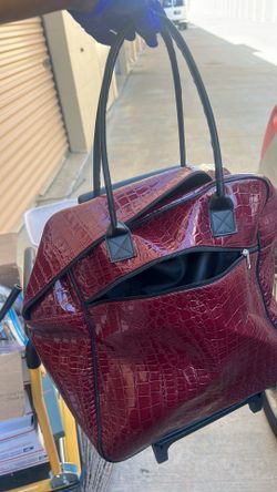 Light weight rolling bag