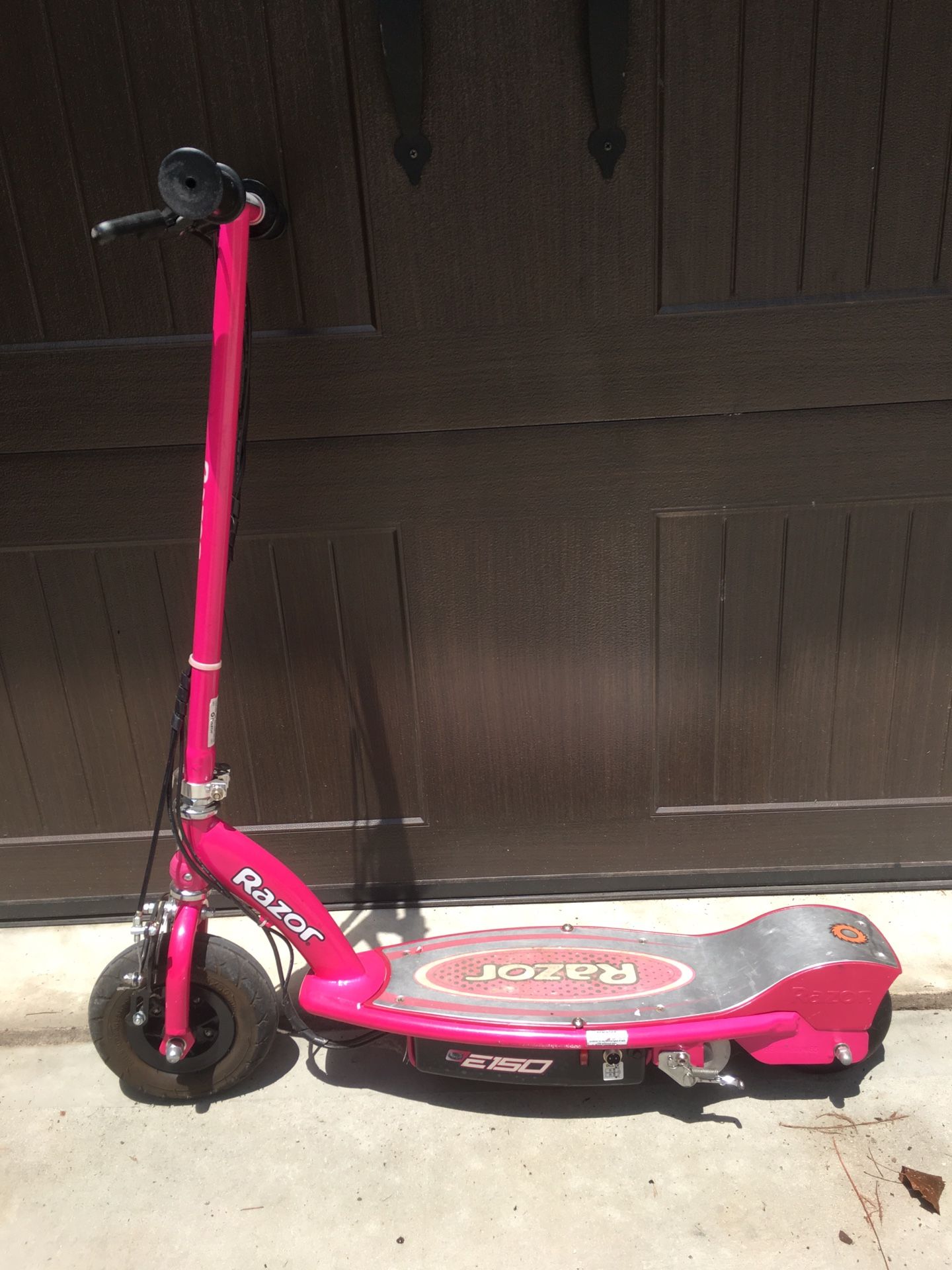 Razor E150 Electric Scooter Pink