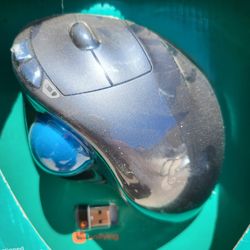 Logitech Wireless Trackball M570