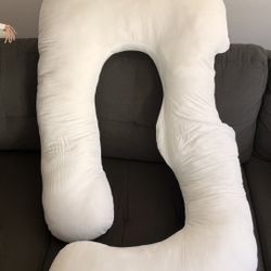 pregnancy pillow