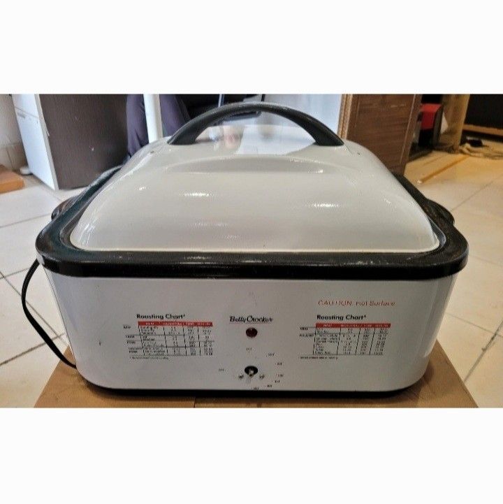 Betty Crocker Slow Cooker, Crockpot, Oven Pot Roaster, Kitchen