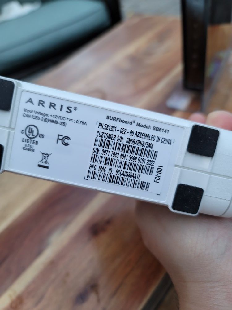 Arris cable modem SB6141