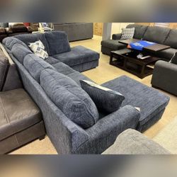 ALBAR PLACE COBALT 2-PIECE RAF CHAISE SECTIONAL