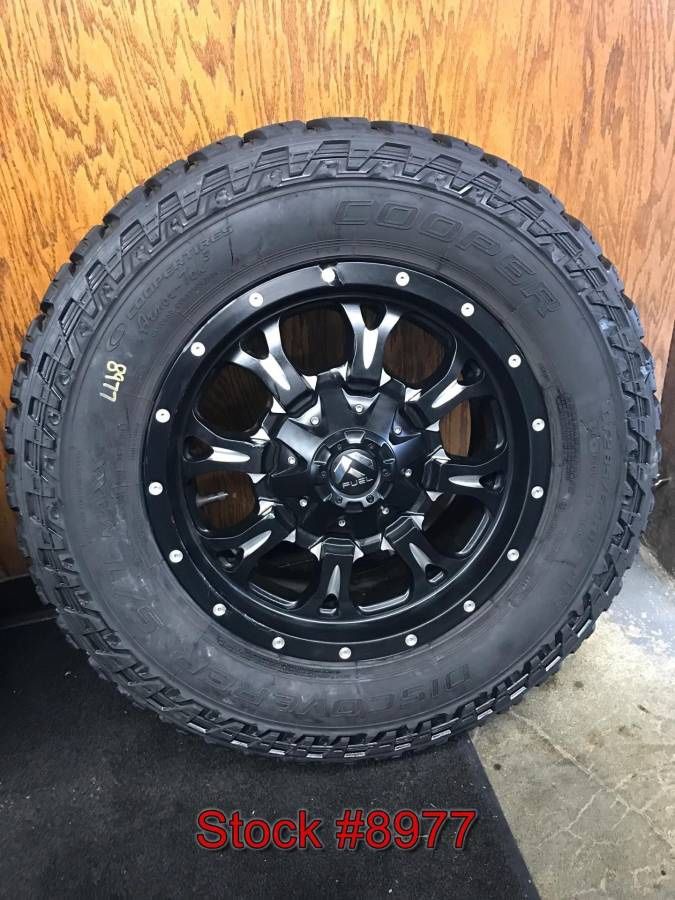 LT285/65R18 Cooper Discoverer S/T Max Tires With 18x9 Fuel Alloy Wheels ...