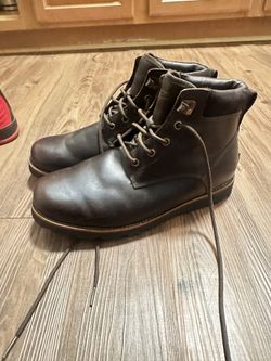 UGG Men’s Stenton Water Repellent Boots