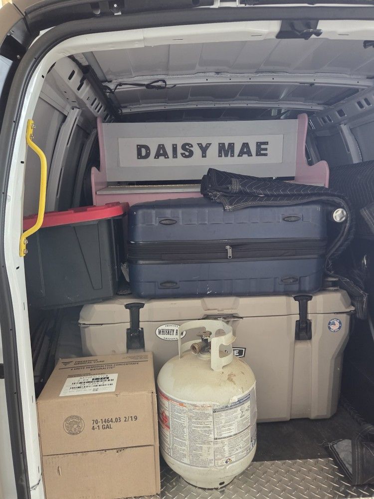 Gilbert Garage Sale Saturday 7am-1pm 774 W. La Pryor Lane Gilbert AZ 85233