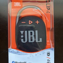 JBL Clip 4 