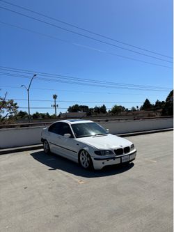2002 BMW 325i