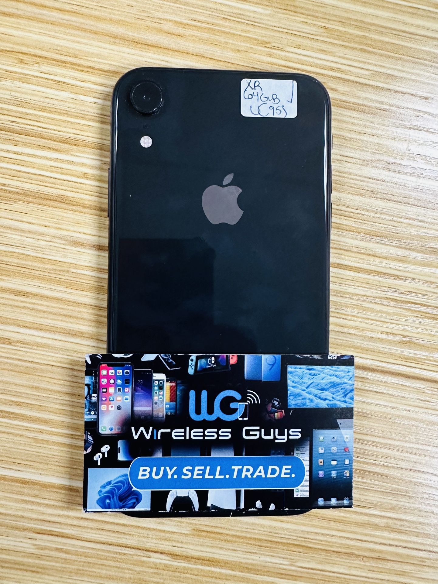 ON SALE IPHONE XR 64GB UNLOCKED