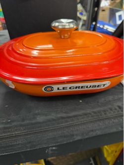 Le Creuset oval casserole