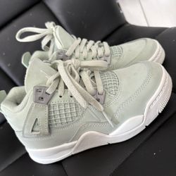 11c Jordan 4s