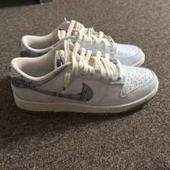 Dunk Low ‘Washed Denim’ 