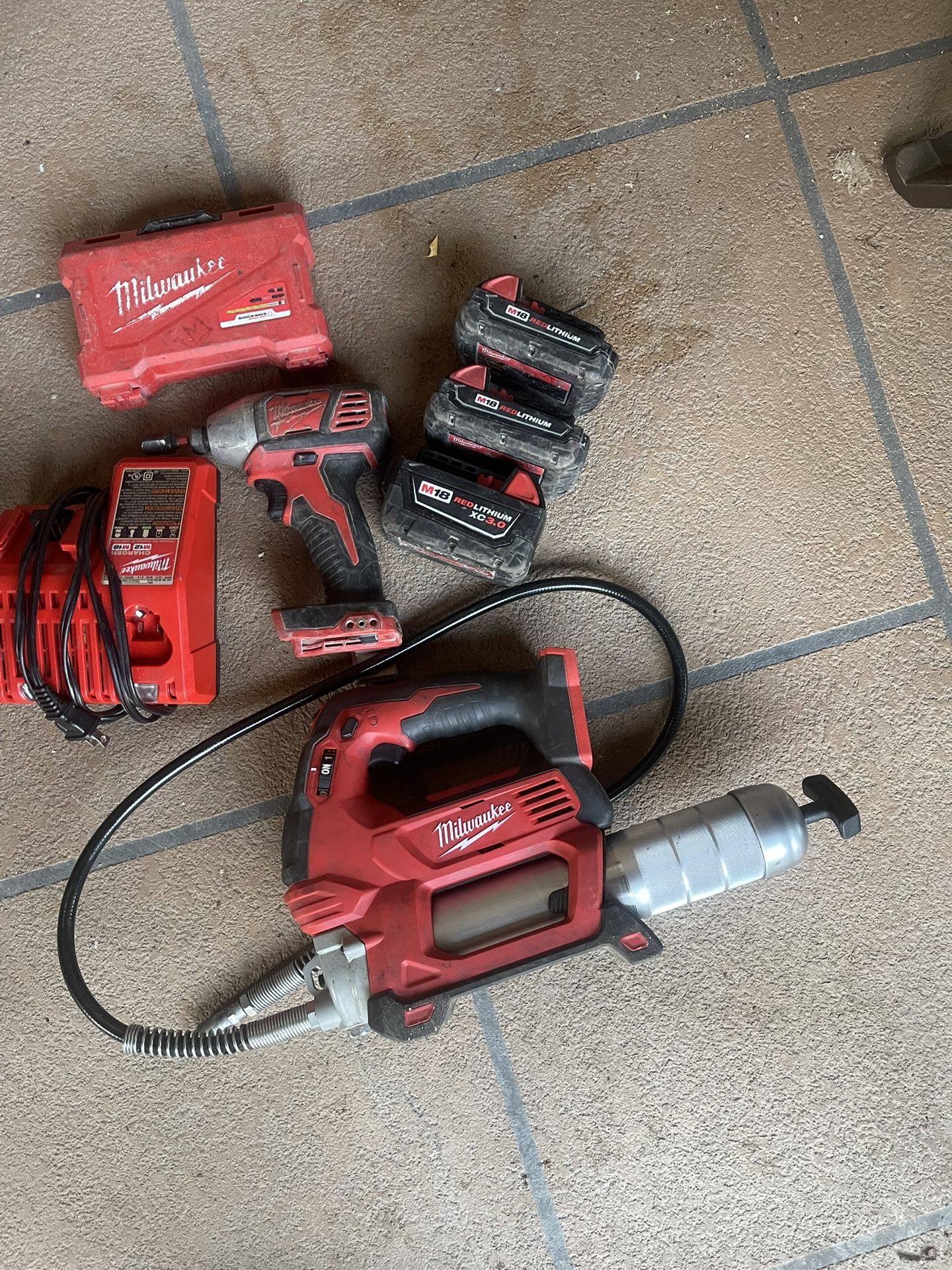 Milwaukee Power Tools