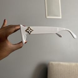 LV SUNGLASSES 