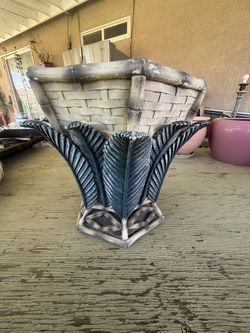 Planter Pot
