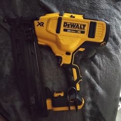 Dewalt 16g Nailer