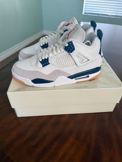 Brand new Jordan retro 4 Nike SB size 10