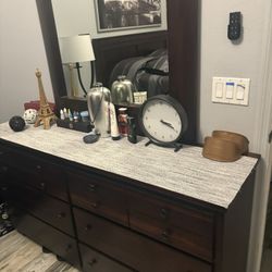 Queen bedroom Set 