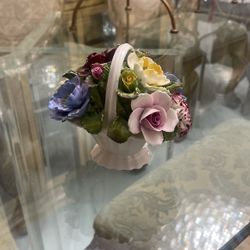 2 Flower Decorations 