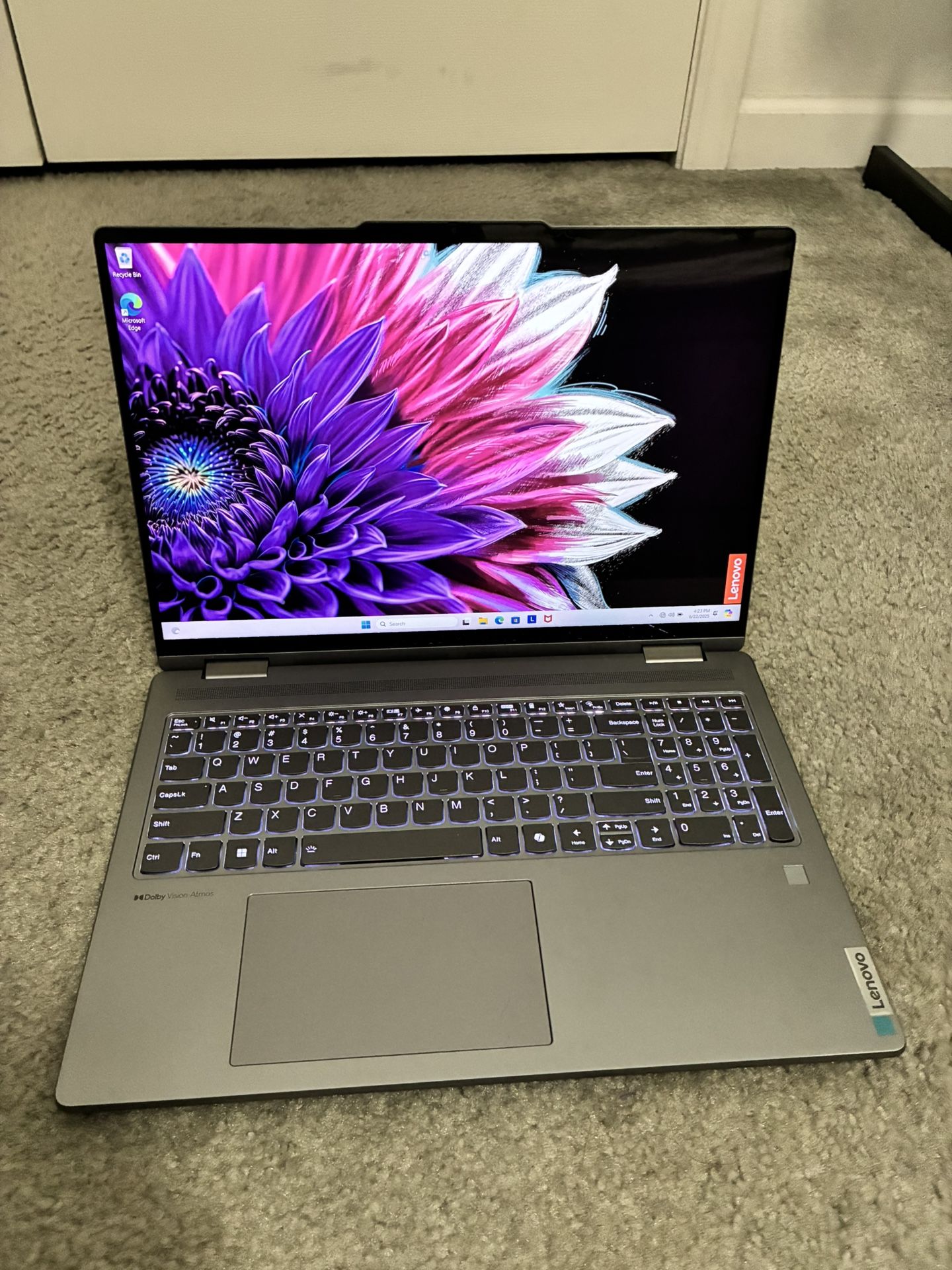Lenovo Yoga 7 2-in-1 16” 2K Touch Screen | Ryzen 5 8640HS| 8GB DDR5 RAM | 512GB SSD