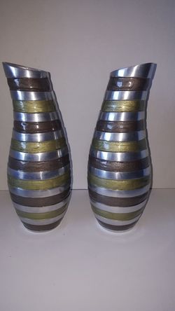 Two beautiful vases home decor