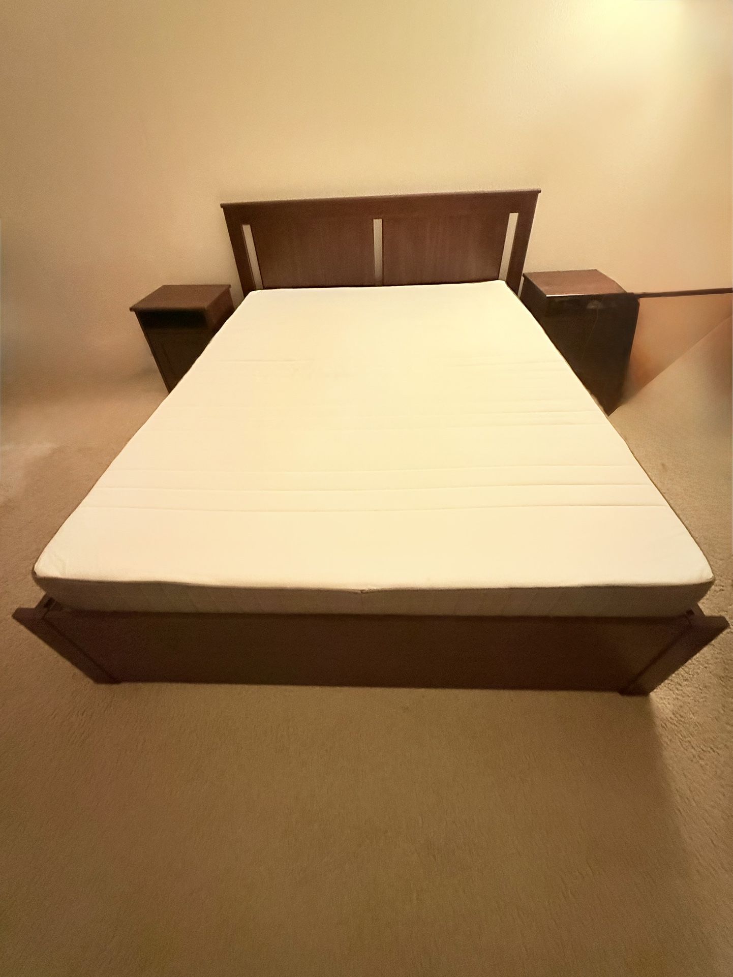 Ikea Queen Bedroom Set With Mattress 2night Stand And Dresser,mirror