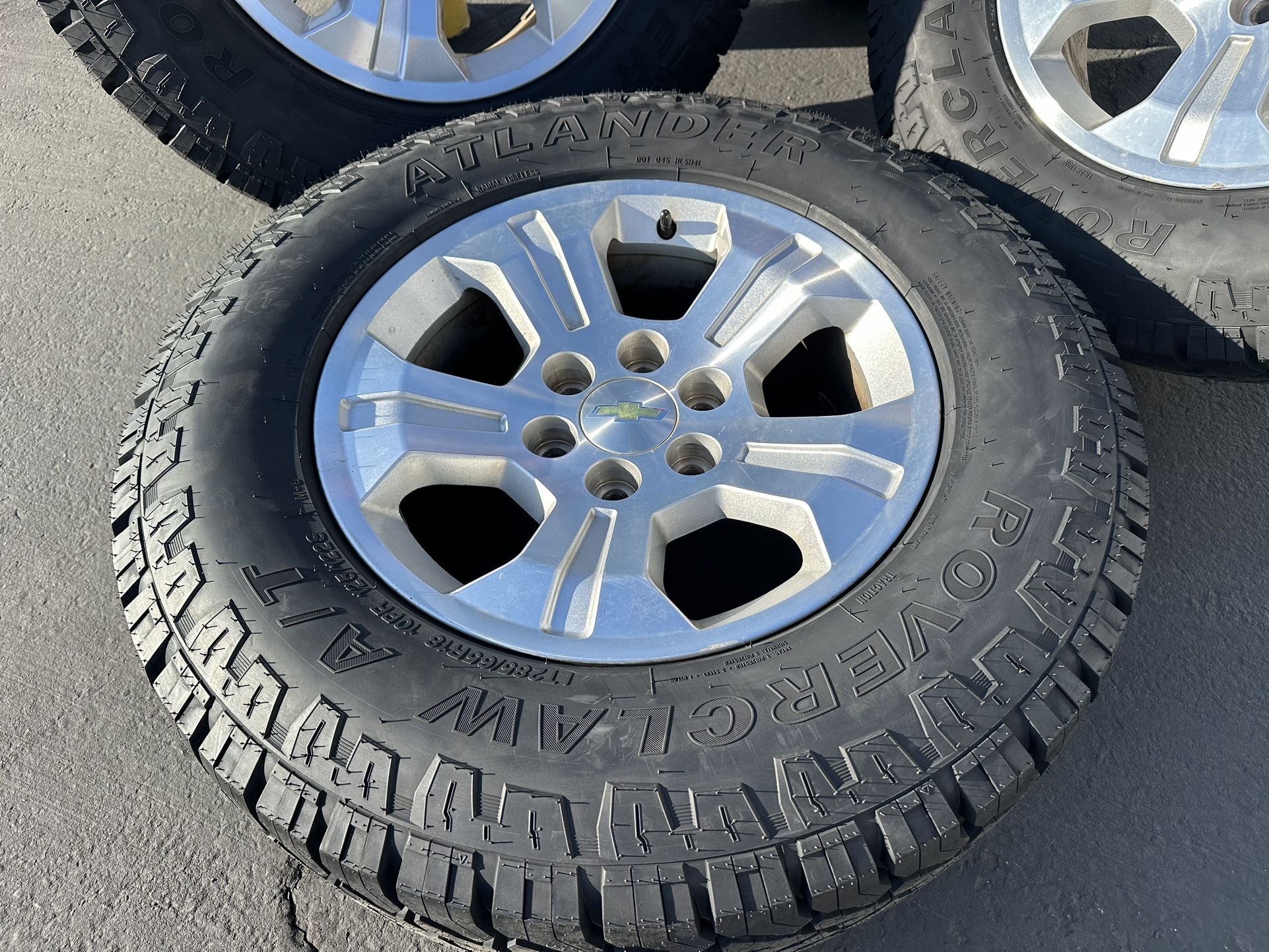 18” RIMS & NEW TIRES Chevrolet Silverado Tahoe 6 LUG WHEELS and 285/65R18 Atlander GMC Sierra 1500 Yukon Chevy Cadillac Escalade Avalanche 6x139.7