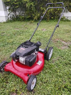 Craftsman Gas Push Lawn Mower/Podadora
