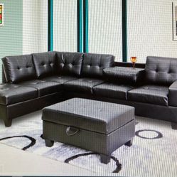 Sectional With Free Ottoman  - Come In Box 📦  - Free Delivery 🚚 To Reasonable Distance