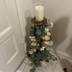 Metal Candle Holder Pedestal 