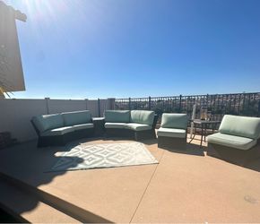 Outdoor Patio Seating Set - Like New!