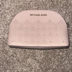 Michael Kors Travel Pouch