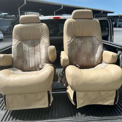 RV Captain Chairs