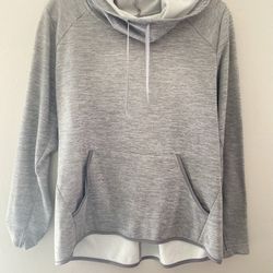 grey hoodie 