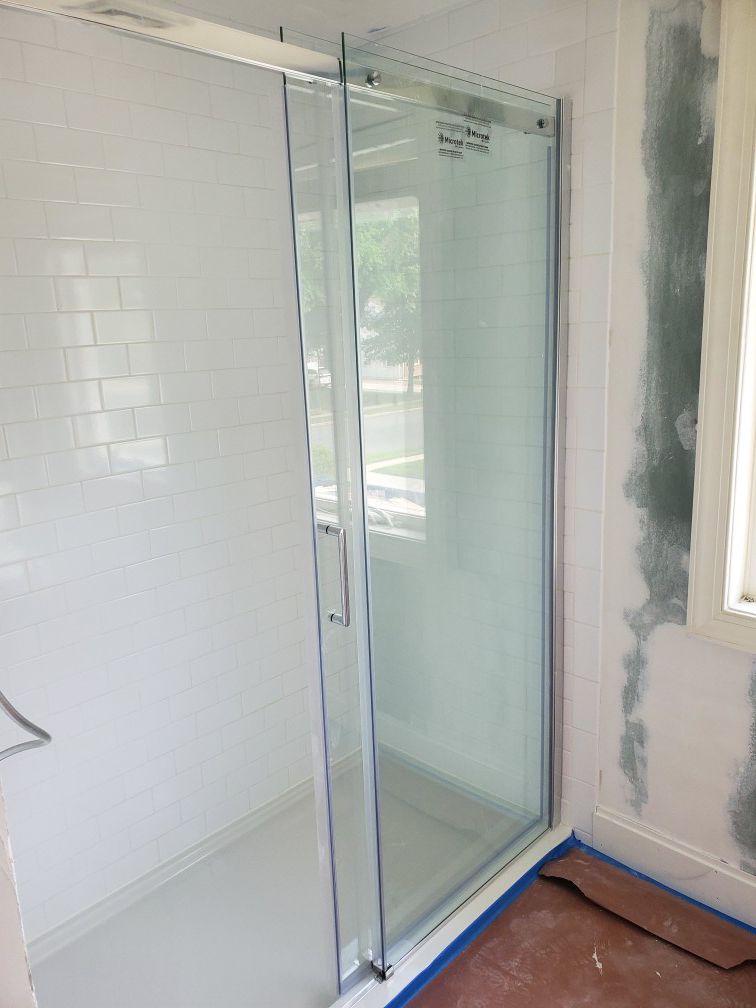 Shower glass door