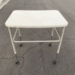 HERMAN MILLER RESOLVE ADJUSTABLE HEIGHT ROLLING SIDE TABLE/DESK