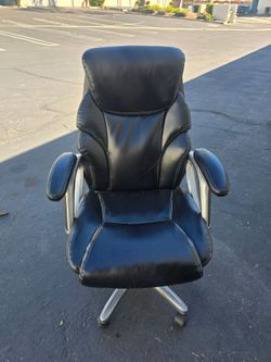 Black Leather Executive Office Chair