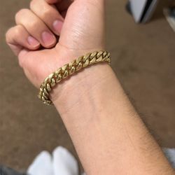 14K Hollow Cuban Link bracelet 9.5mm