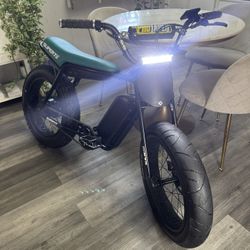 Super73 EBike electric bicycle Z1 bike 1200w super 73 Miami custom build Samsung S2 RX ZX Mojave