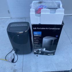 Air Conditioner 8k Btu New LG