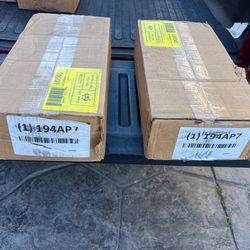 New us pair Weights 40 pound canopy Weight set of 2 asking $70 for set thanks