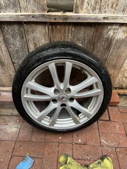 Lexus Tire With Rim
