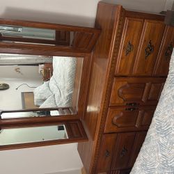 Mirror Dresser