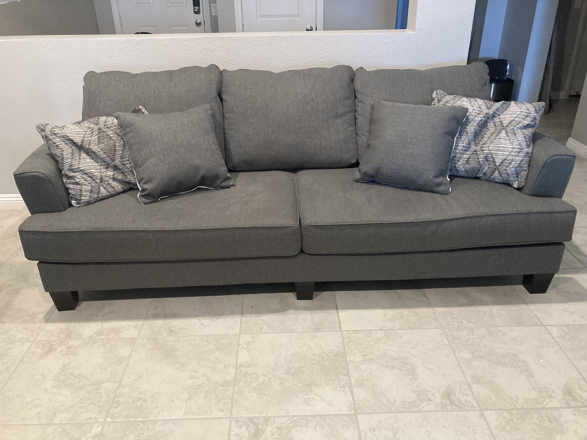 Living Spaces Elijah II Sofa