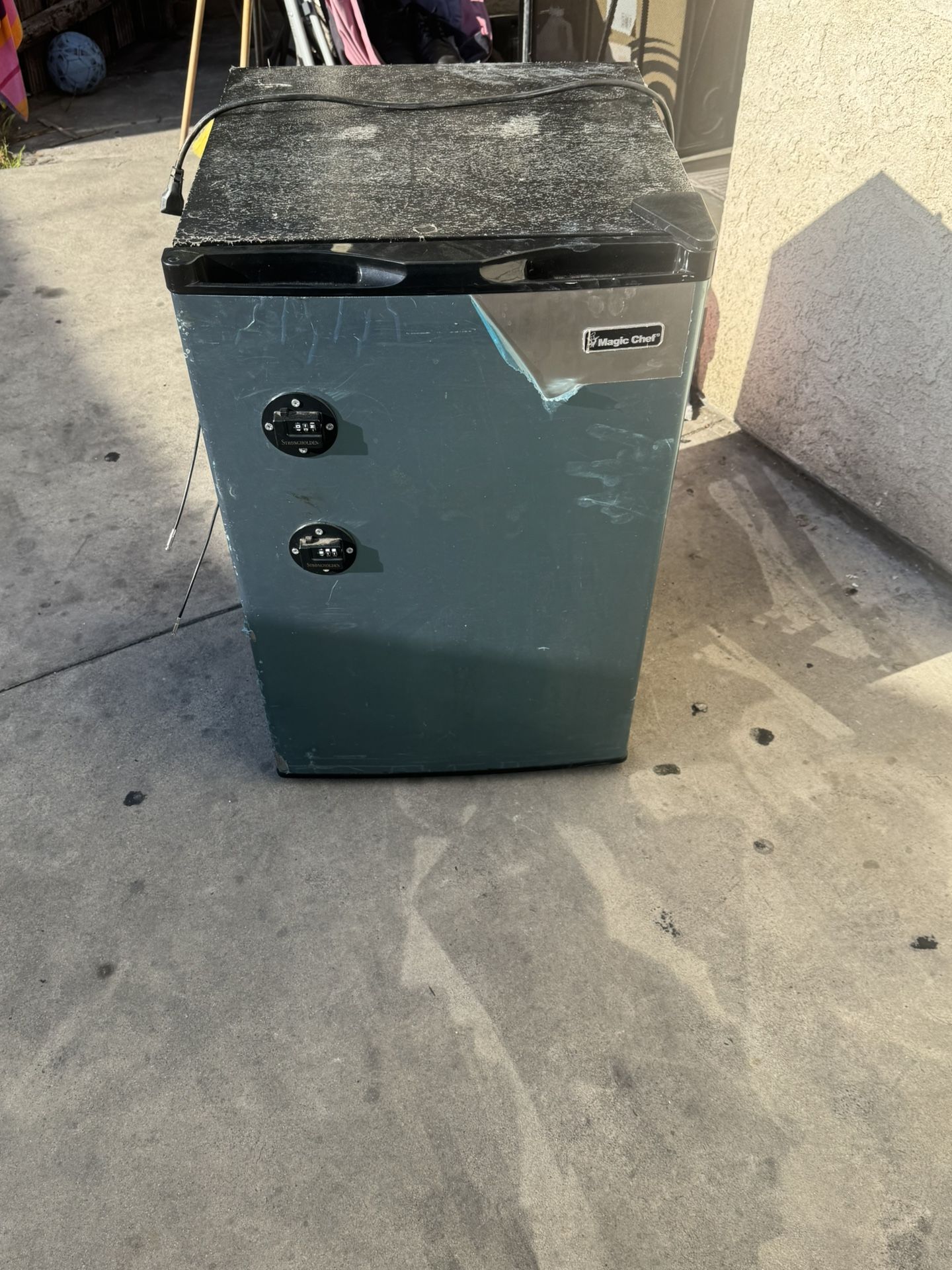 Mini Fridge