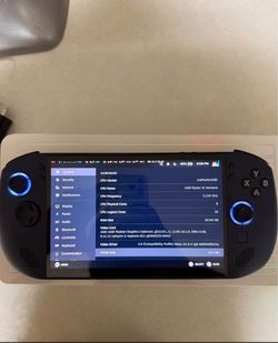 Legion Go S 8" 120Hz Gaming Handheld - AMD Ryzen Z1 Extreme - SteamOS - 32GB with 1TB SSD For Sell. $550